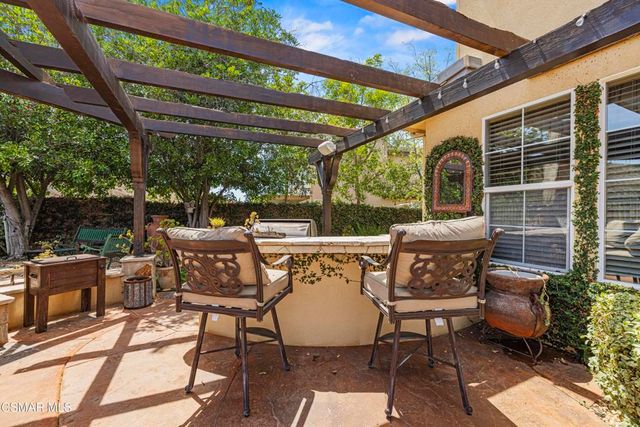 3170 Heavenly Ridge Street, Thousand Oaks, CA 91362