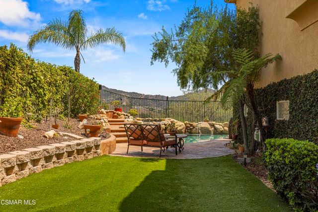 3170 Heavenly Ridge Street, Thousand Oaks, CA 91362