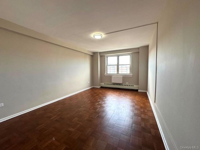 8900 170th Street 7D, Jamaica, NY 11432