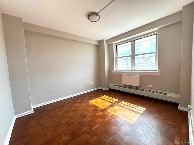 8900 170th Street 7D, Jamaica, NY 11432