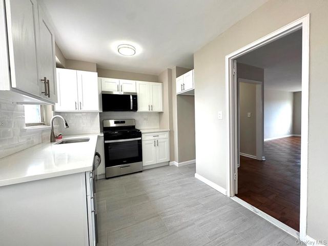 8900 170th Street 7D, Jamaica, NY 11432