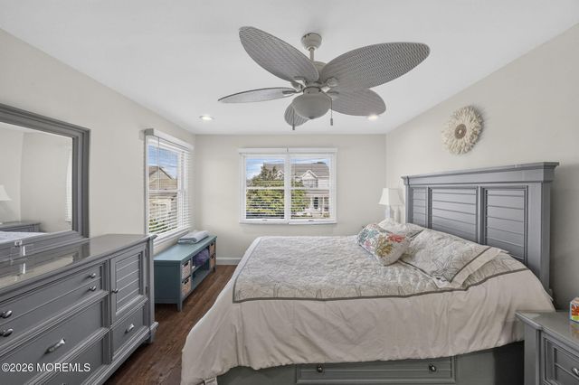 1509 Spray Avenue, Beachwood, NJ 08722
