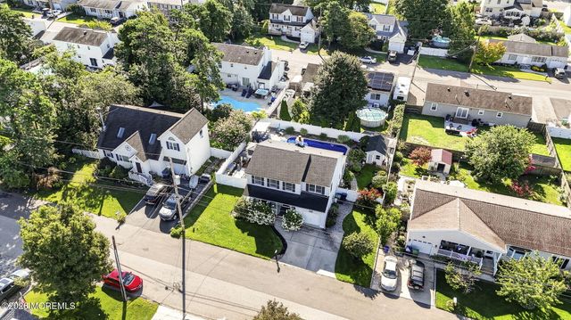 1509 Spray Avenue, Beachwood, NJ 08722