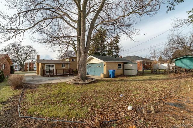 29046 Lorraine Avenue, Warren, MI 48093