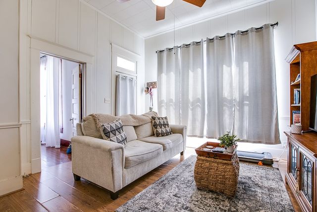 801 N 9th Street, Ballinger, TX 76821