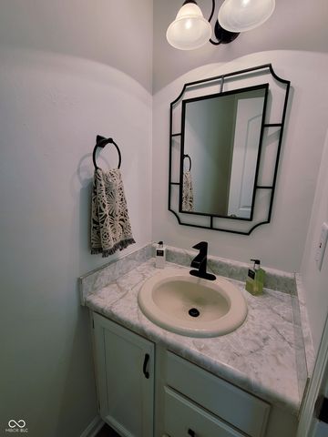6543 Wandsworth Circle, Indianapolis, IN 46250