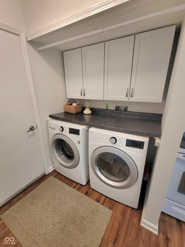 6543 Wandsworth Circle, Indianapolis, IN 46250