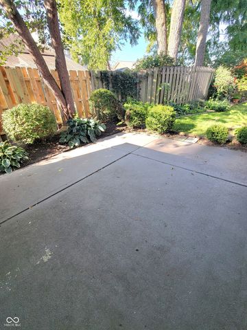 6543 Wandsworth Circle, Indianapolis, IN 46250