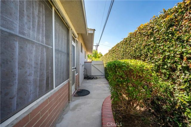 6741 E Huntdale, Long Beach, CA 90808