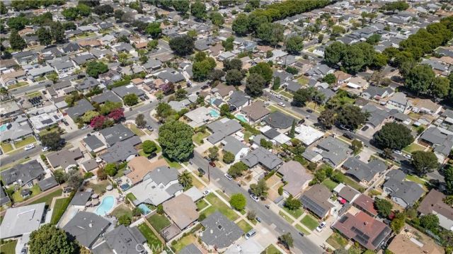 6741 E Huntdale, Long Beach, CA 90808