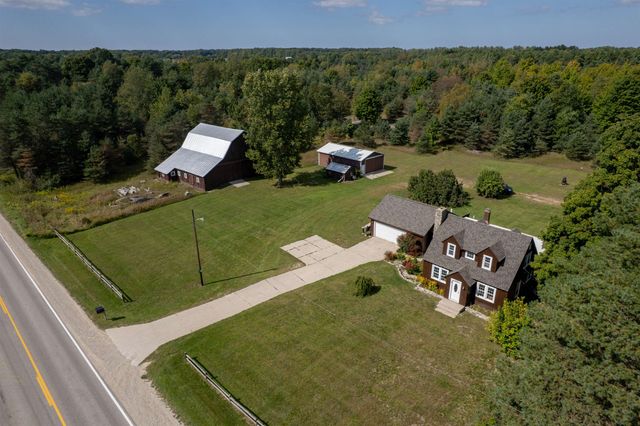 8616 Cedar Run Road, Traverse City, MI 49684