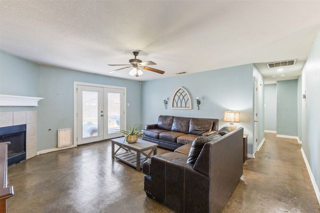 4229 Negril Court, Fort Worth, TX 76137