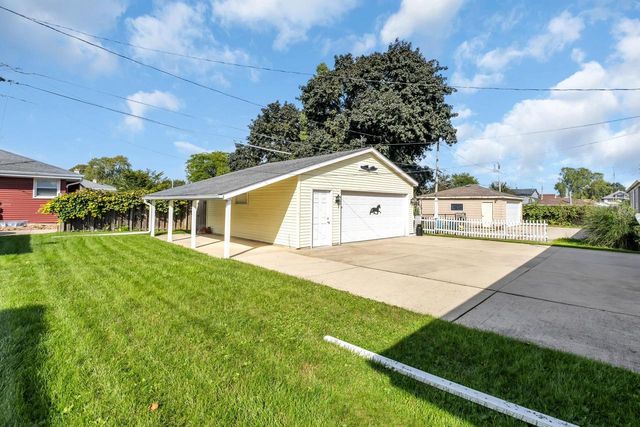 3538 Republic AVENUE, Racine, WI 53405