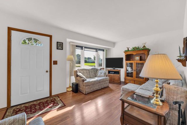 3538 Republic AVENUE, Racine, WI 53405