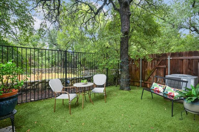 4323 Spicewood Springs RD 10, Austin, TX 78759