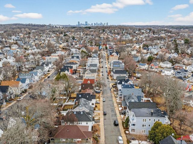 83 Newburg St 1, Boston, MA 02131