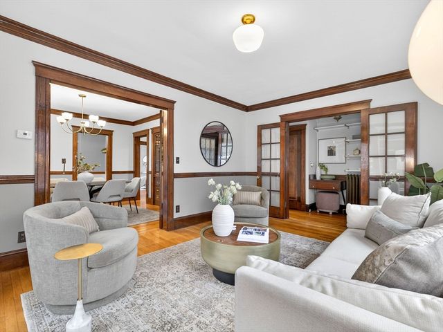 83 Newburg St 1, Boston, MA 02131