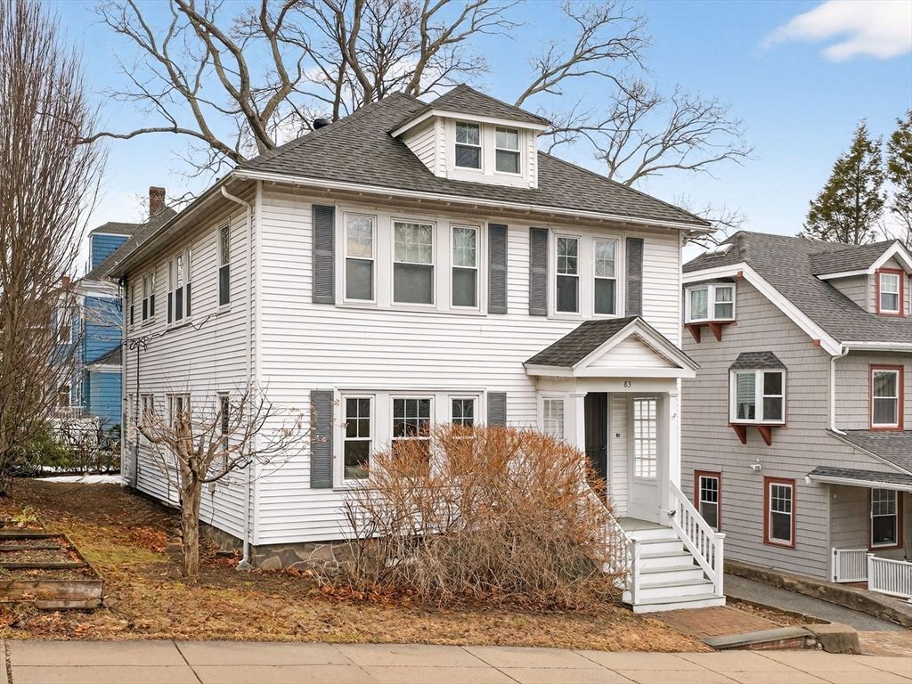 83 Newburg St 1, Boston, MA 02131