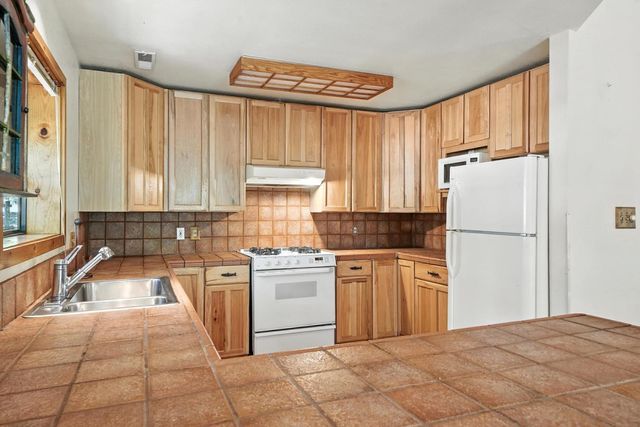 17667 Circle View Dr, Pioneer, CA 95666