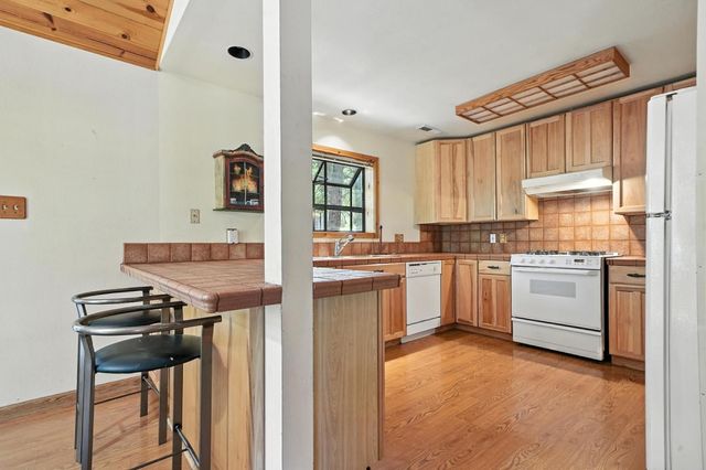 17667 Circle View Dr, Pioneer, CA 95666