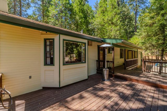 17667 Circle View Dr, Pioneer, CA 95666