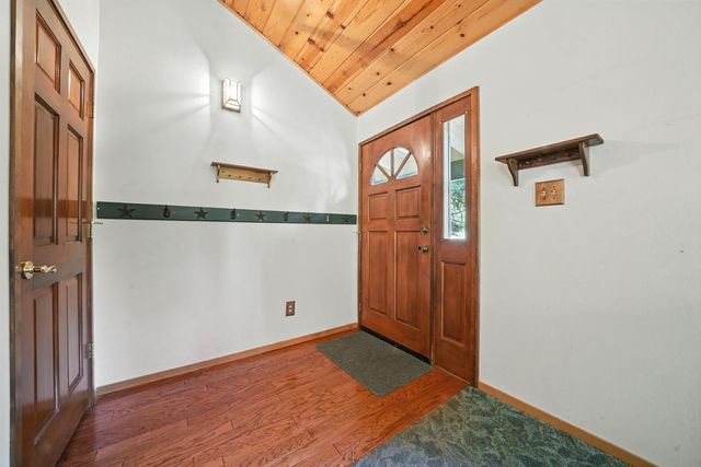 17667 Circle View Dr, Pioneer, CA 95666