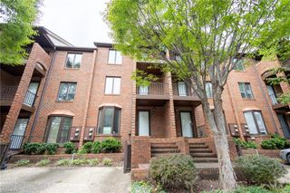 102 Wafco Lane, Greensboro, NC 27401