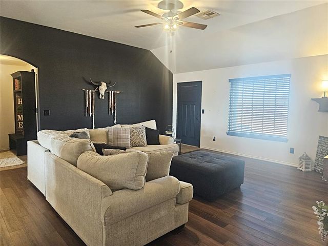 2499 County Road 1328, Blanchard, OK 73010