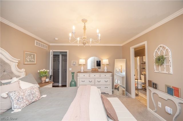 1383 Cross Cove, Austintown, OH 44515