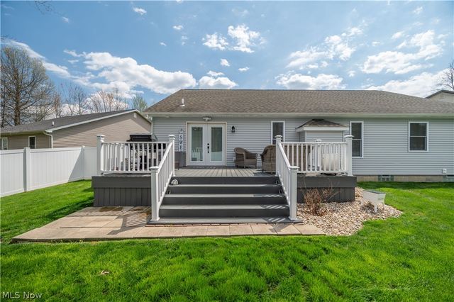 1383 Cross Cove, Austintown, OH 44515