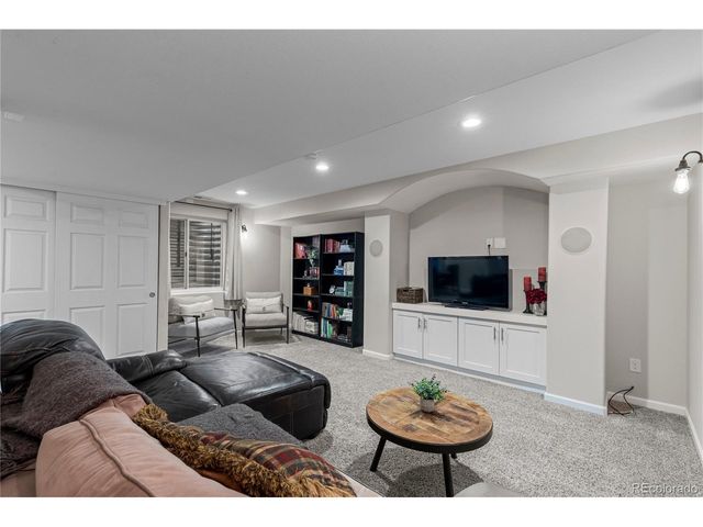 10250 Rotherwood Cir, Highlands Ranch, CO 80130