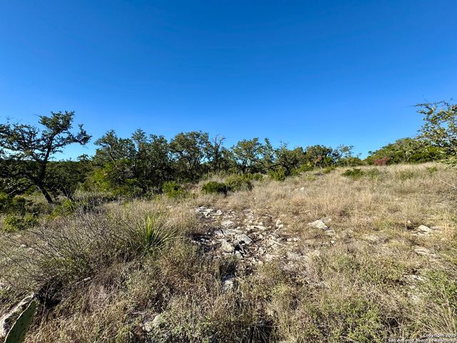 LOT 31 W CR 2801, Mico, TX 78056