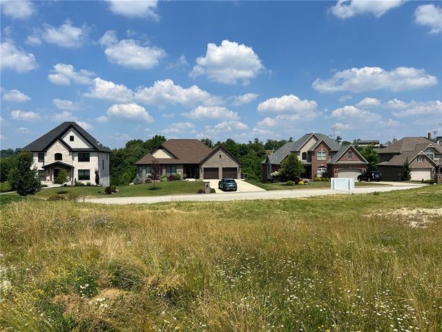 3016 Chestnut Ridge Dr, Jefferson Hills, PA 15025