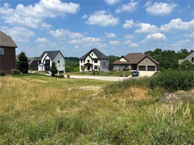 3016 Chestnut Ridge Dr, Jefferson Hills, PA 15025