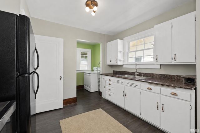 821 Pemberton Drive, Fort Wayne, IN 46805
