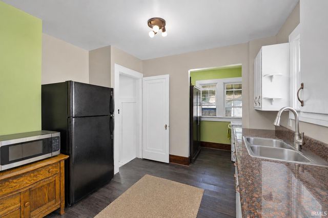 821 Pemberton Drive, Fort Wayne, IN 46805