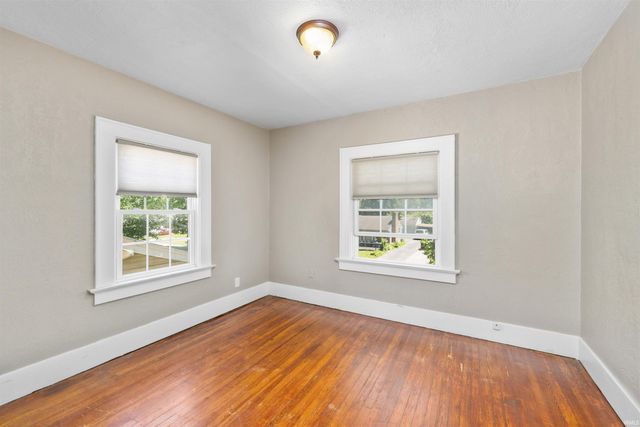 821 Pemberton Drive, Fort Wayne, IN 46805