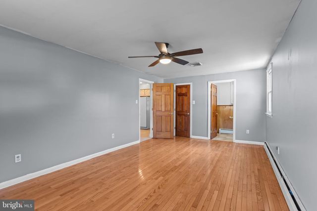 2349 BOWMAN AVE, Bensalem, PA 19020