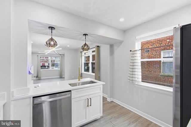 610 GALVESTON PL SE, Washington, DC 20032