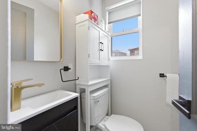 610 GALVESTON PL SE, Washington, DC 20032