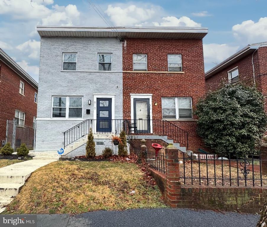 610 GALVESTON PL SE, Washington, DC 20032