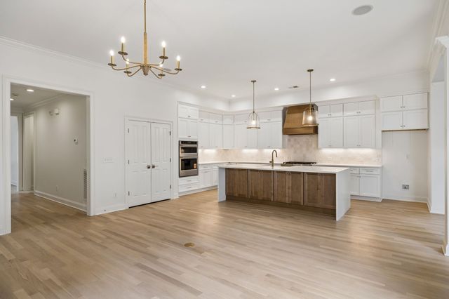 1176 Westhaven Blvd, Franklin, TN 37064