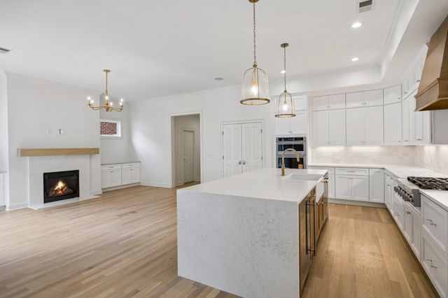 1176 Westhaven Blvd, Franklin, TN 37064