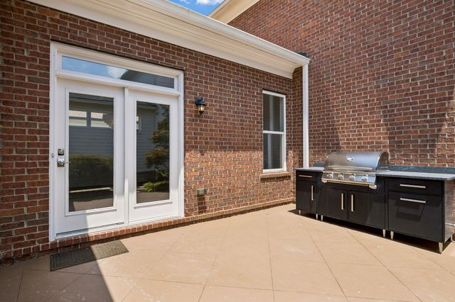 1176 Westhaven Blvd, Franklin, TN 37064