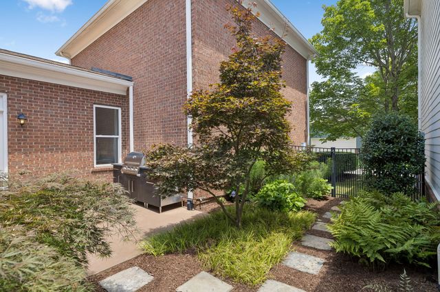 1176 Westhaven Blvd, Franklin, TN 37064