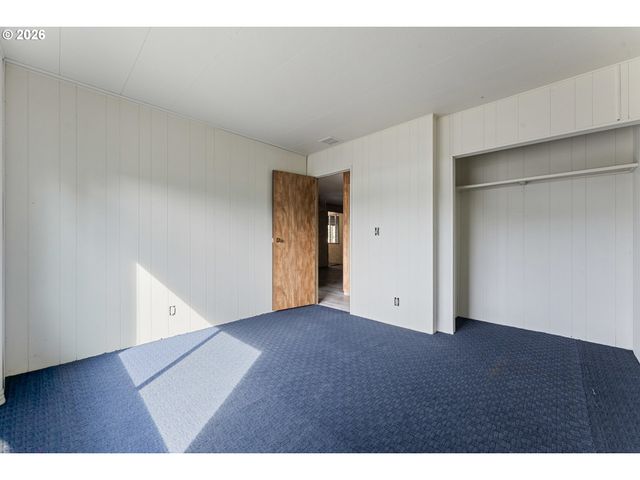 1600 RHODODENDRON Dr 415, Florence, OR 97439