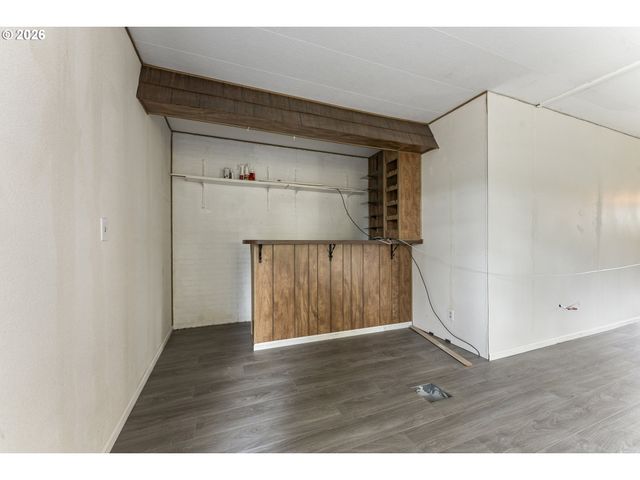 1600 RHODODENDRON Dr 415, Florence, OR 97439