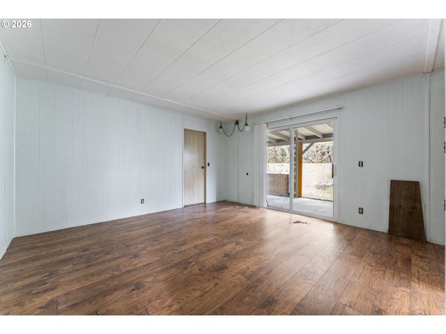 1600 RHODODENDRON Dr 415, Florence, OR 97439