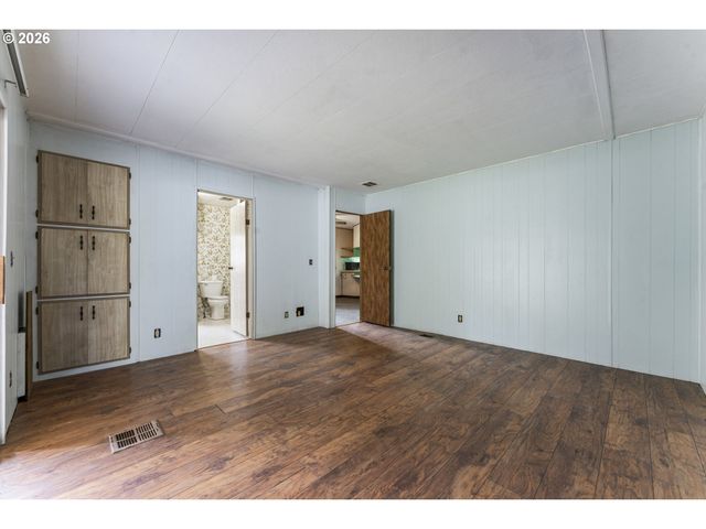 1600 RHODODENDRON Dr 415, Florence, OR 97439