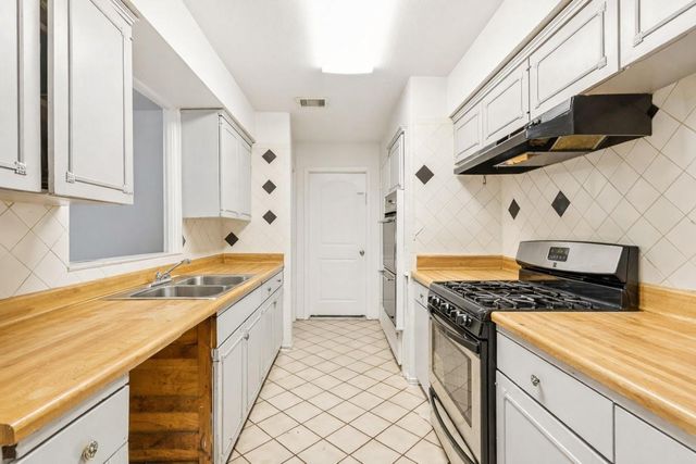 12022 Stroud Drive, Houston, TX 77072